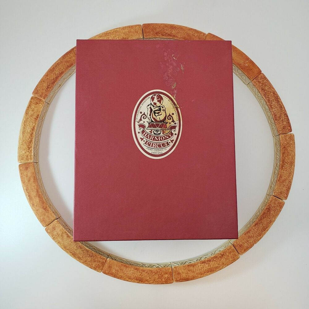 Harmony Kingdom Harmony Circus David Lawrence Circus Ring